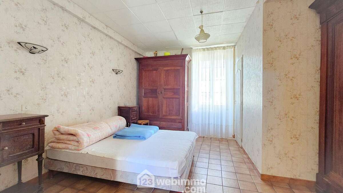 Maison 150 m² à Lestelle-Betharram  - photo 9