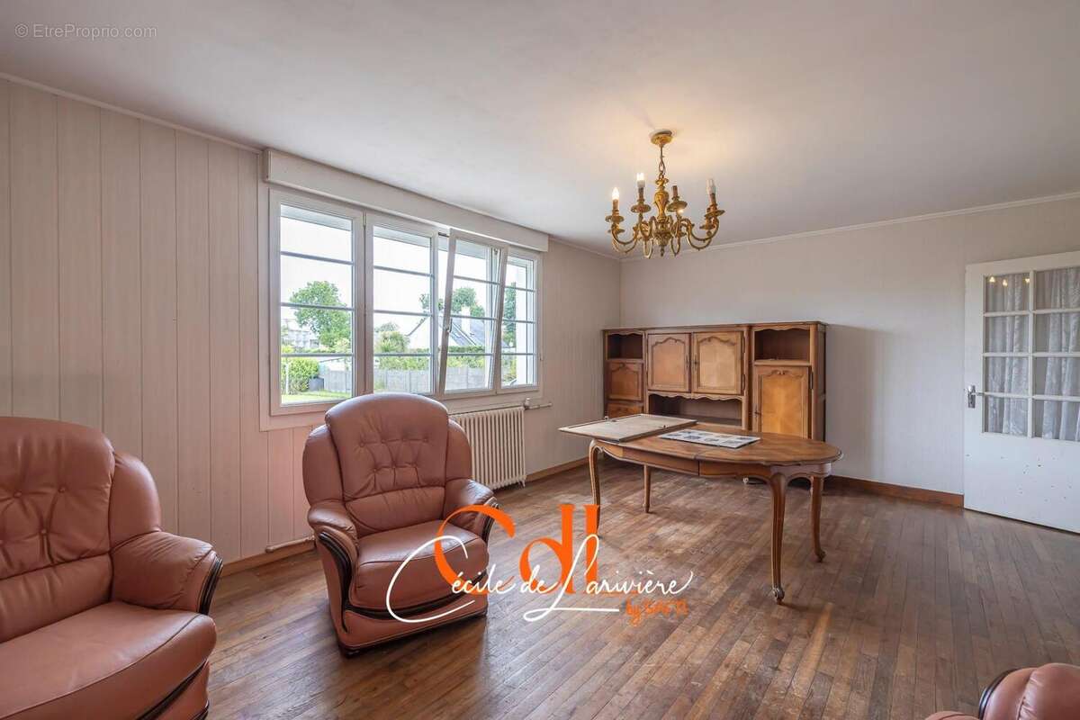 Photo 5 - Maison à LANDIVISIAU