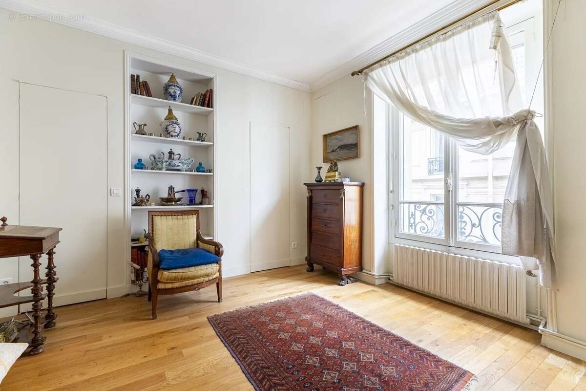 Appartement à PARIS-4E