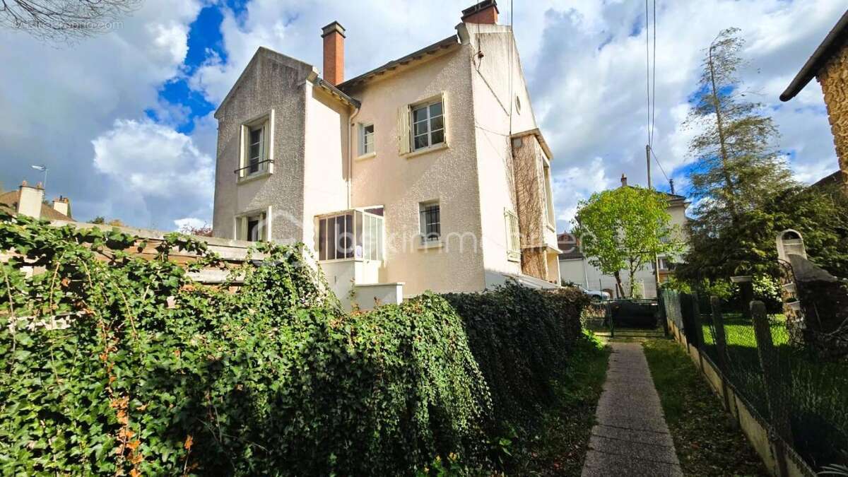 Appartement à ATHIS-MONS