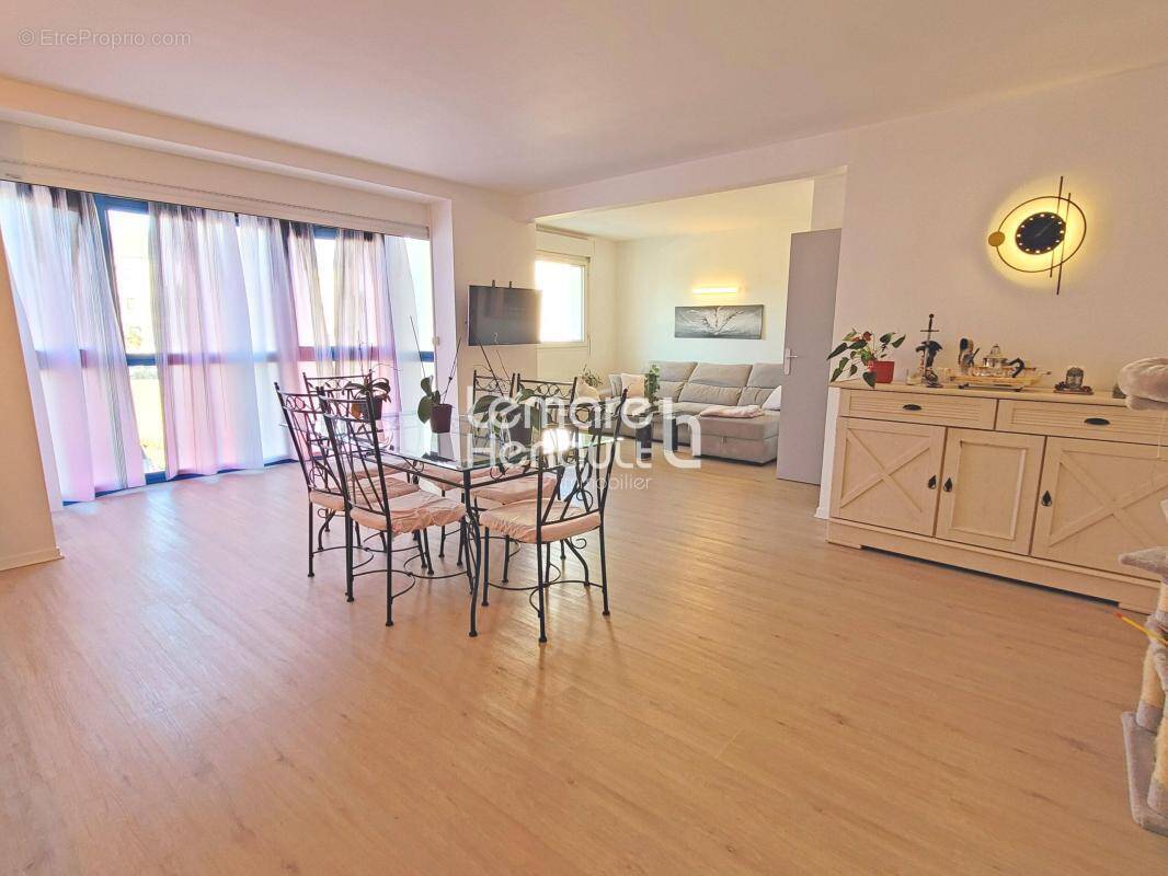 Appartement à DREUX