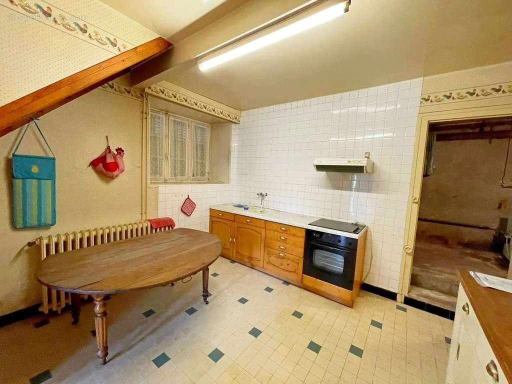 Maison à SAINT-BRISSON