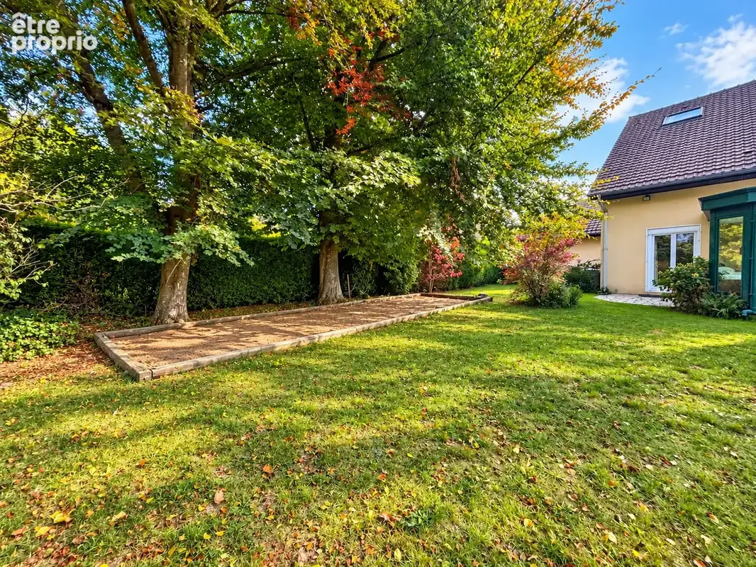Rochefort-en-yvelines   une maison familiale aux beaux volumes dans un cadre verdoyant - photo 18