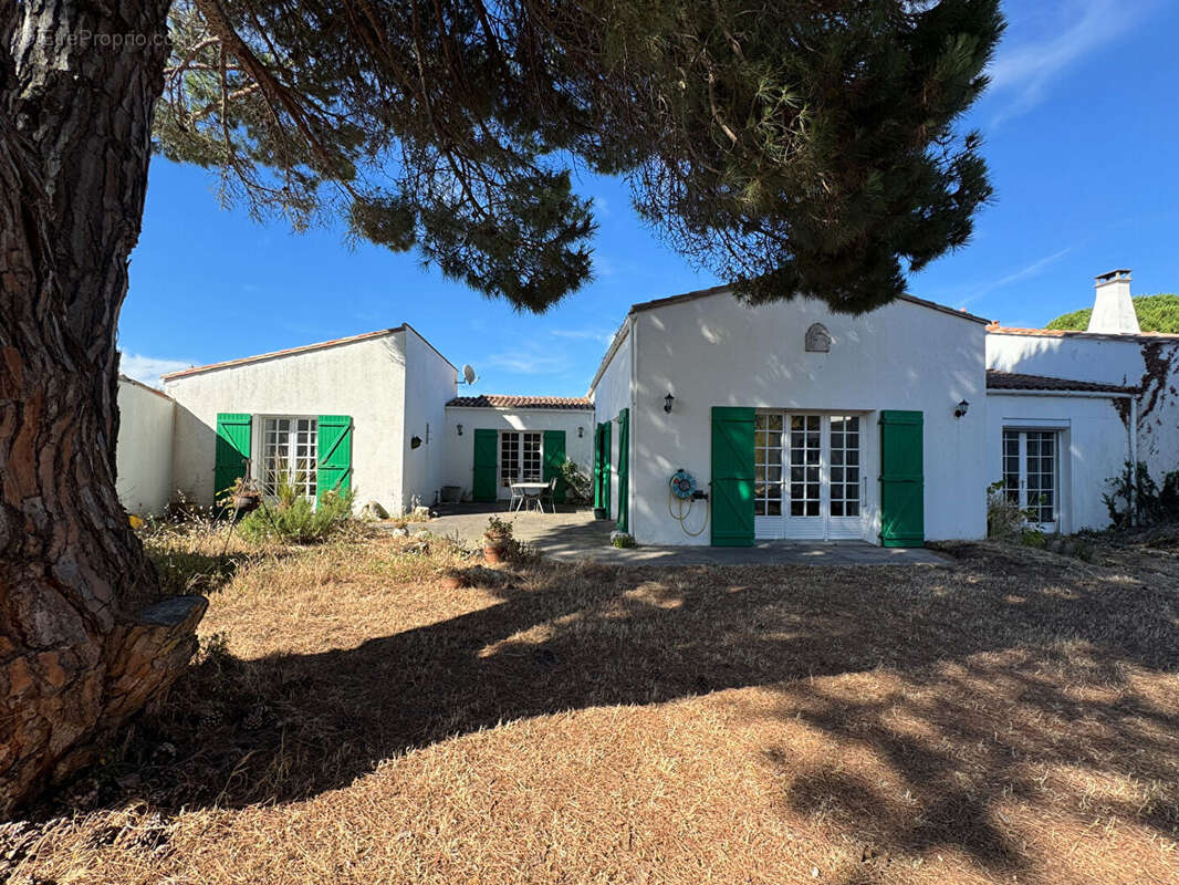 Maison à LA COUARDE-SUR-MER