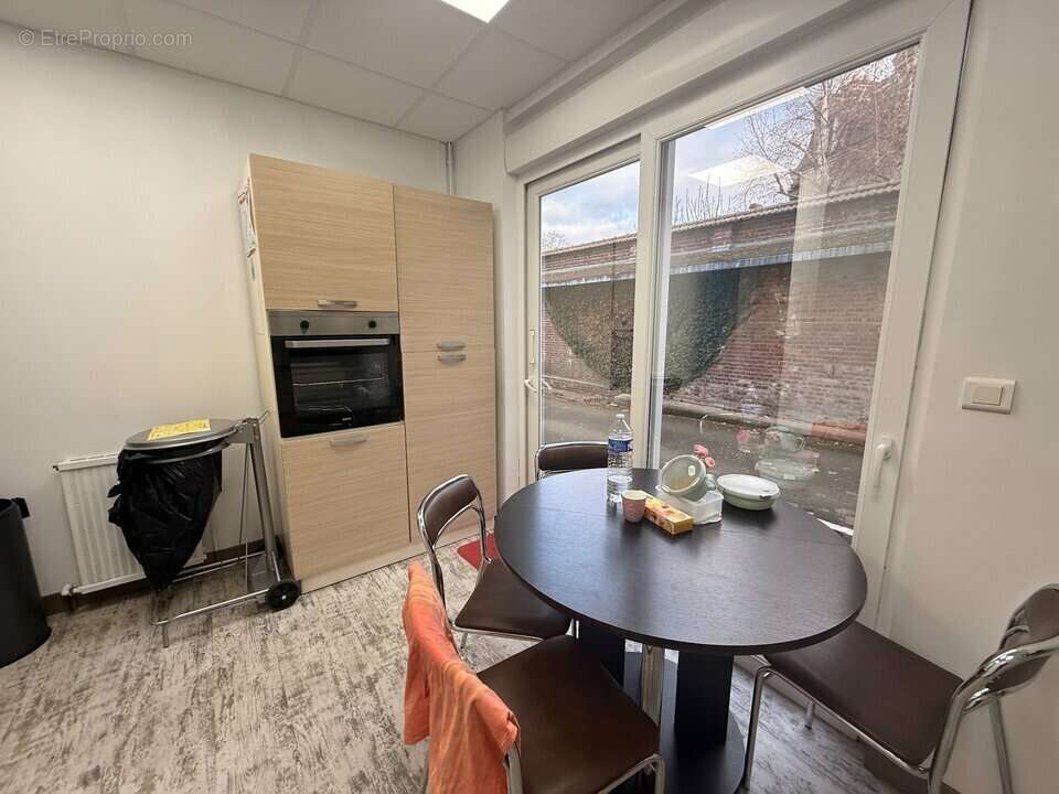 Commerce à BEAUVAIS