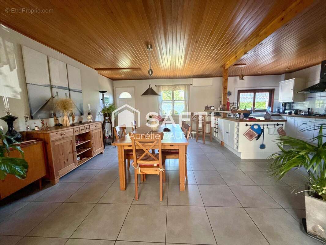 Photo 4 - Maison à AMBARES-ET-LAGRAVE