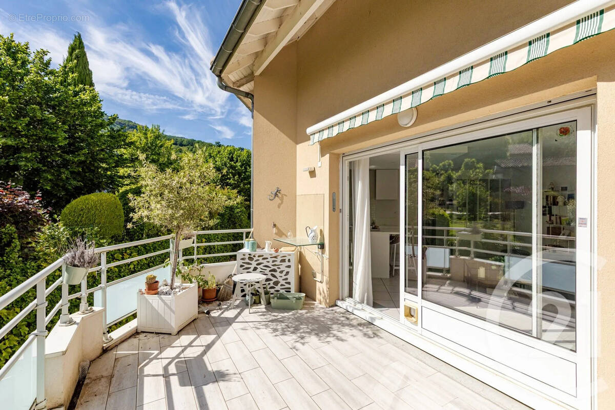 Appartement à SEYSSINS