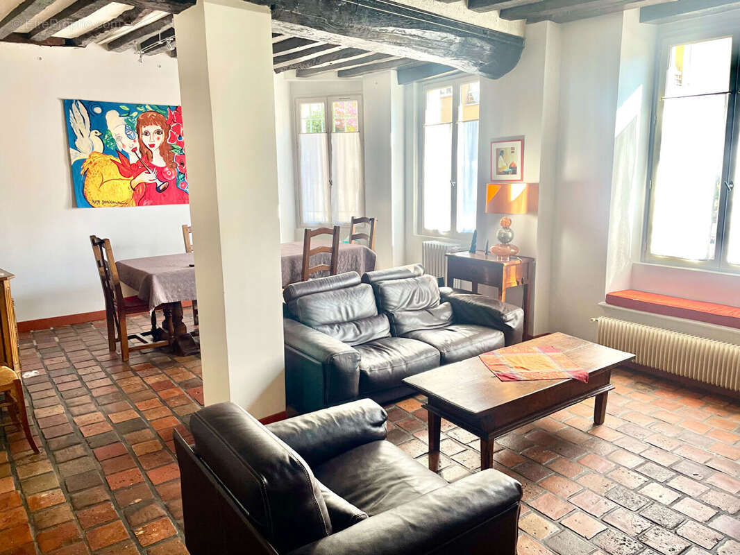 Maison à MONTMORENCY