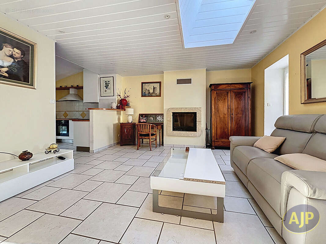 Maison à LA ROCHE-SUR-YON