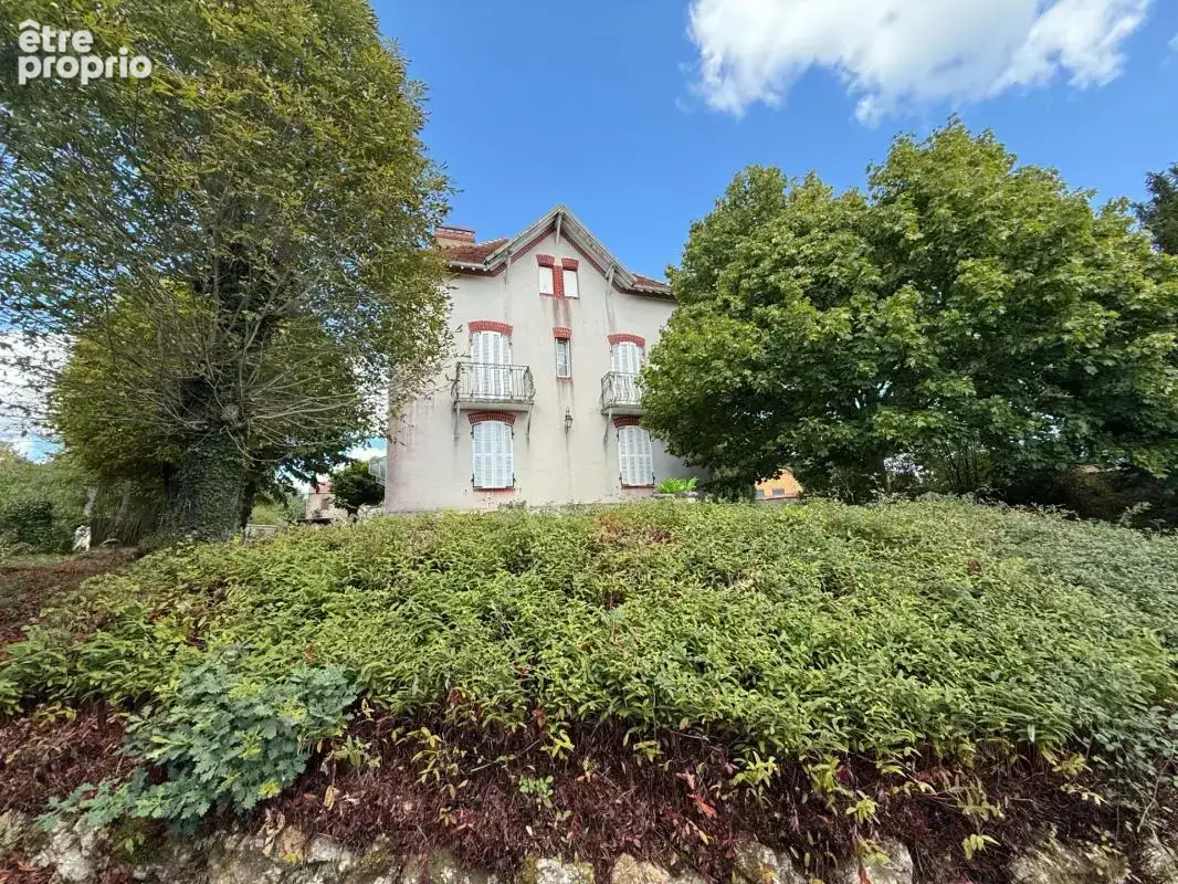 Manoir de 170m² avec son annexe de 50m² et ses dépendances sur terrain de 3 423m² 244 000 € - photo 64