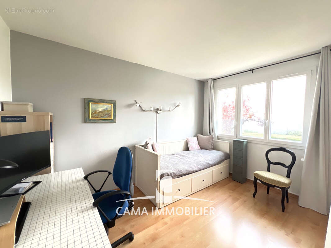 Maison à LES LOGES-EN-JOSAS