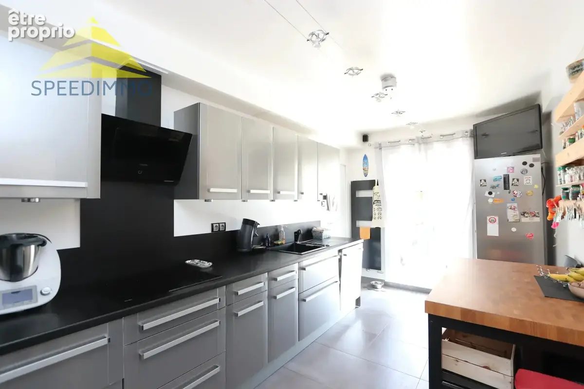 Maison familiale moderne à Périgny, 4 chambres, 131 m² - photo 4