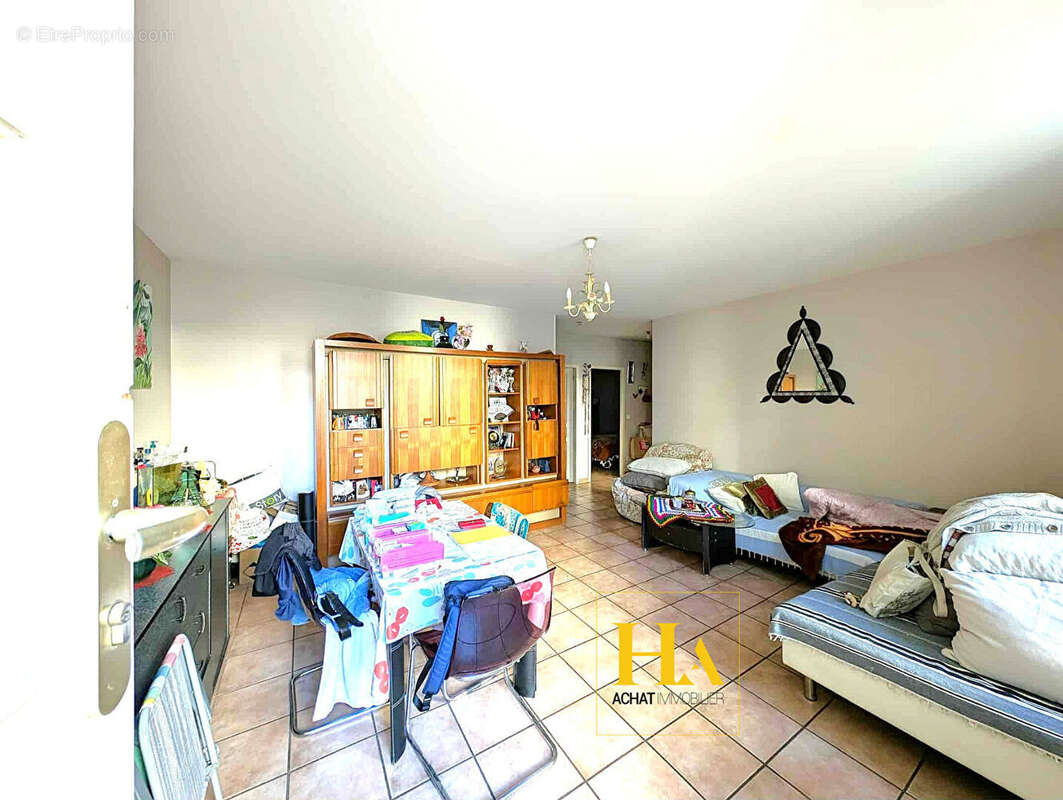 Appartement à ROMANS-SUR-ISERE