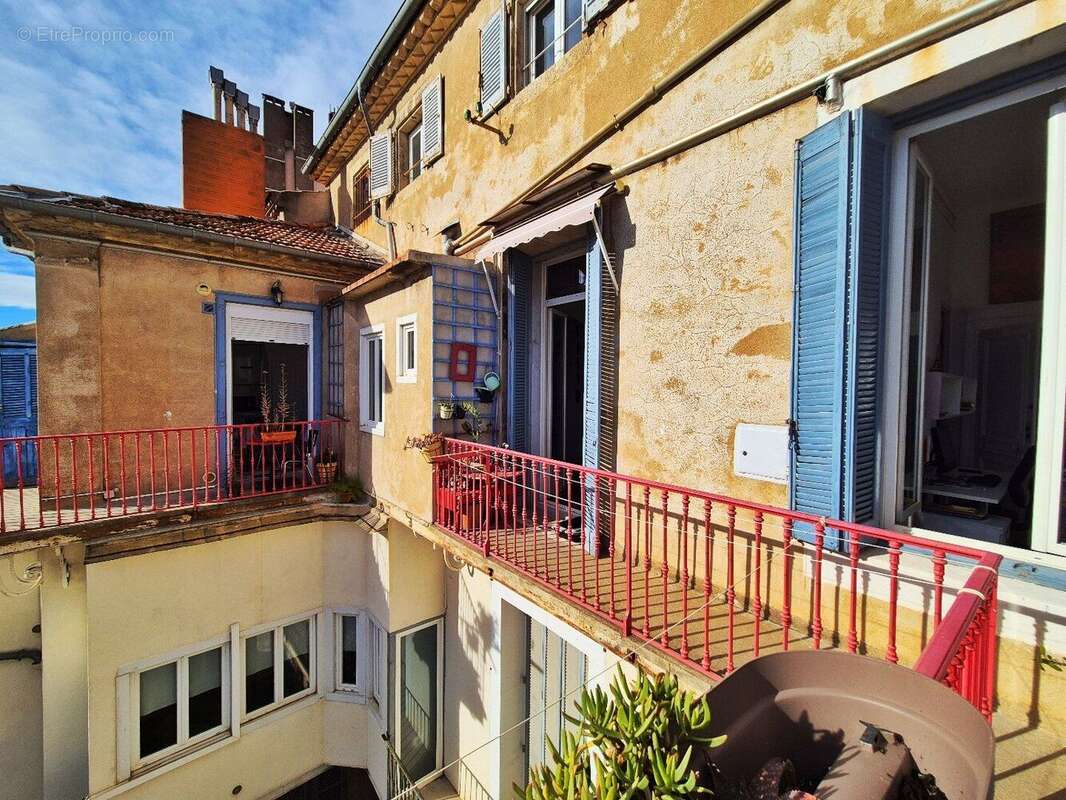 Appartement à BEZIERS