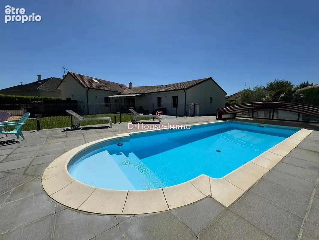 Maison 6 pièces 160 m² à vendre à Saint-Benoit (86280) - photo 44