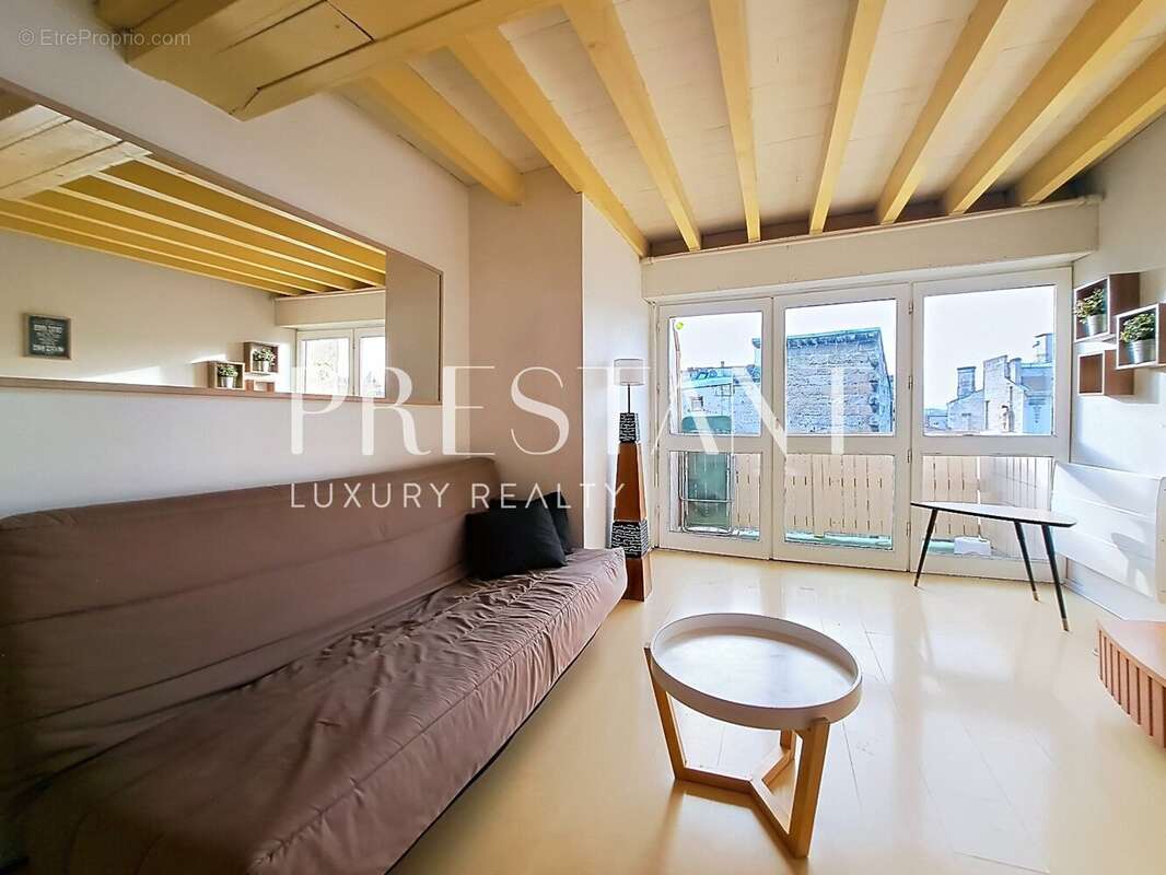 Appartement à BORDEAUX