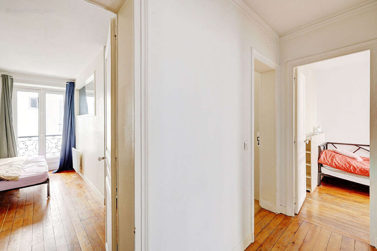 Appartement à PARIS-11E