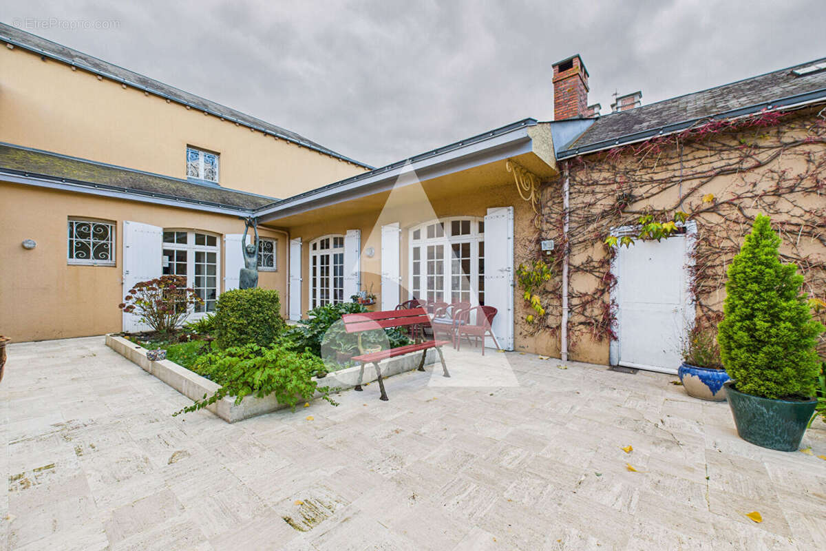 Maison à LA ROCHE-SUR-YON