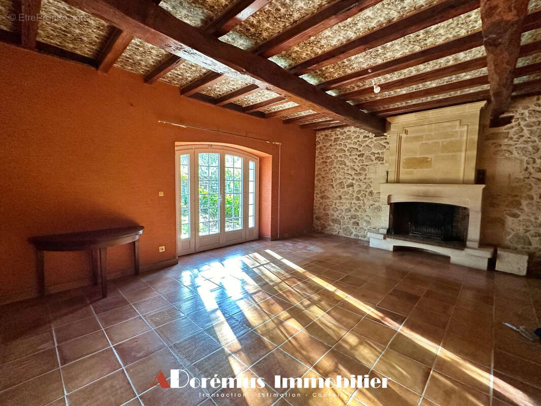Maison à QUINSAC
