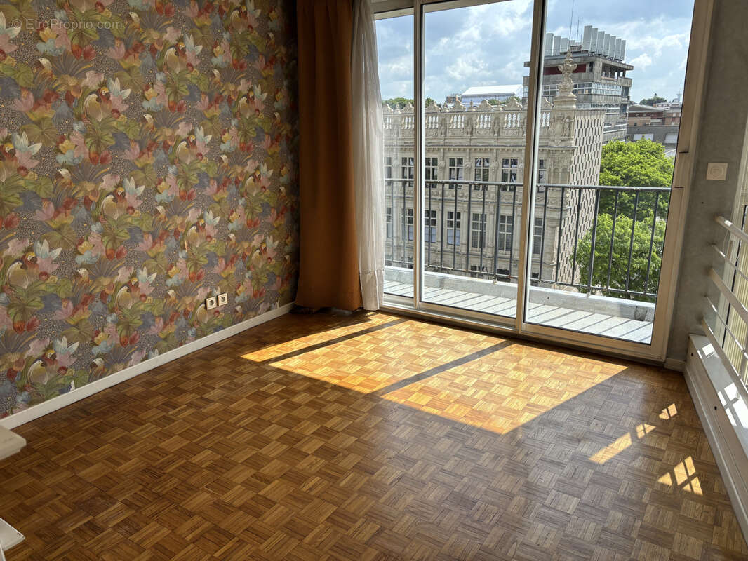 Appartement à VALENCIENNES