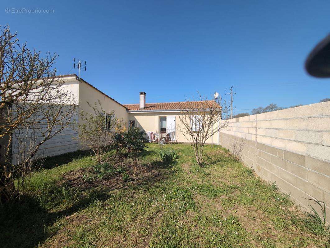 Appartement à CASTILLON-LA-BATAILLE