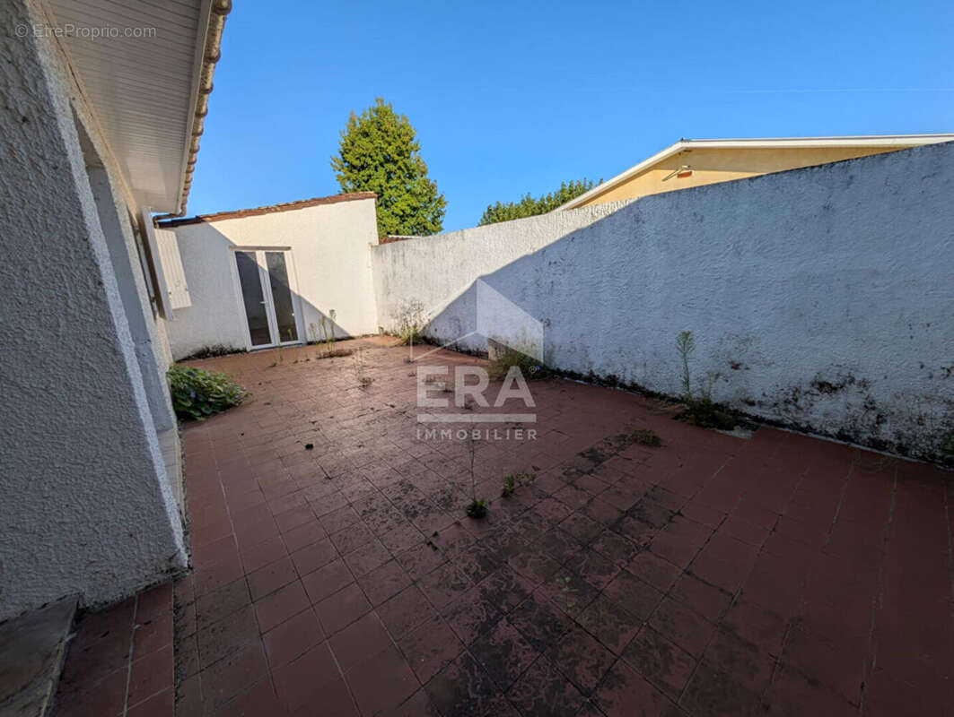 Maison à MONTPON-MENESTEROL