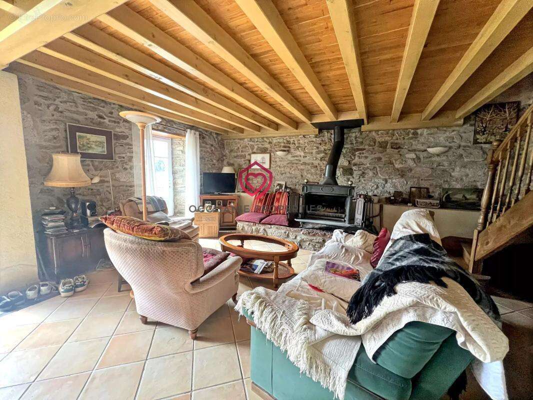 Maison à LA BASTIDE-DE-SEROU