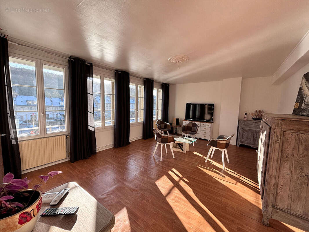 Appartement à LES ANDELYS