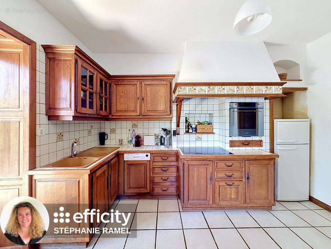 Maison 233 m² à Marlioz  - photo 11