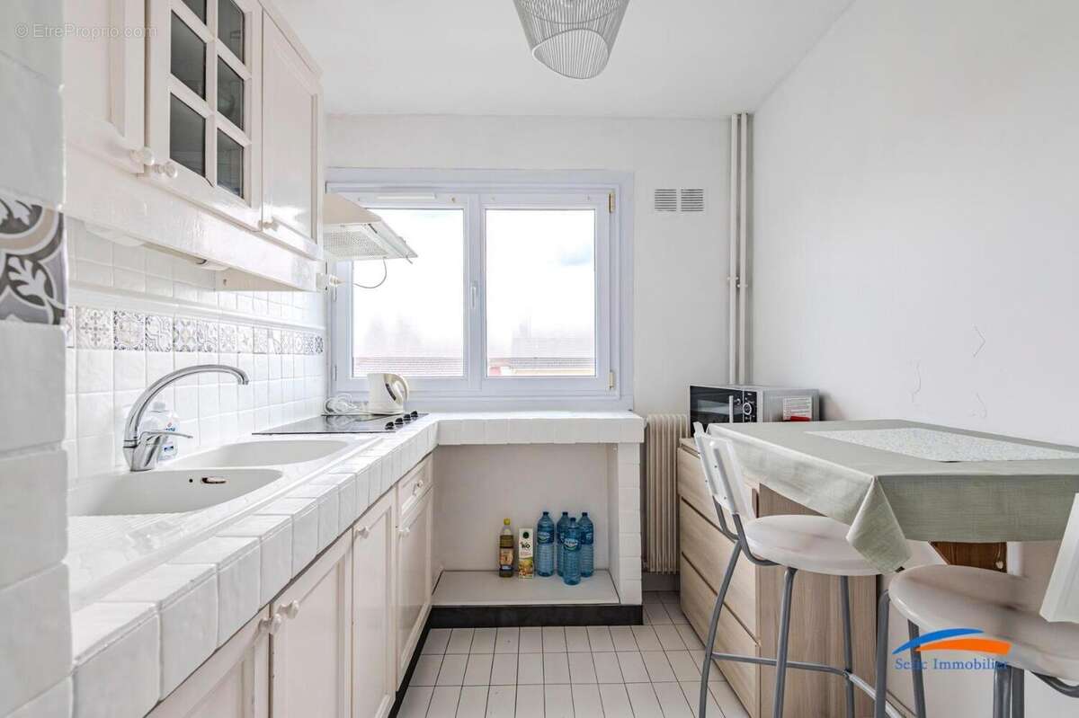   - Appartement à REIMS