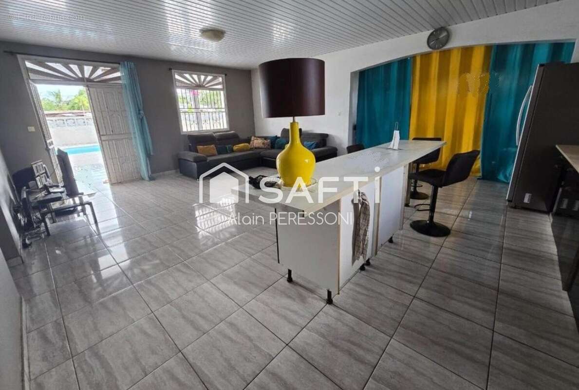 Photo 2 - Maison à MATOURY