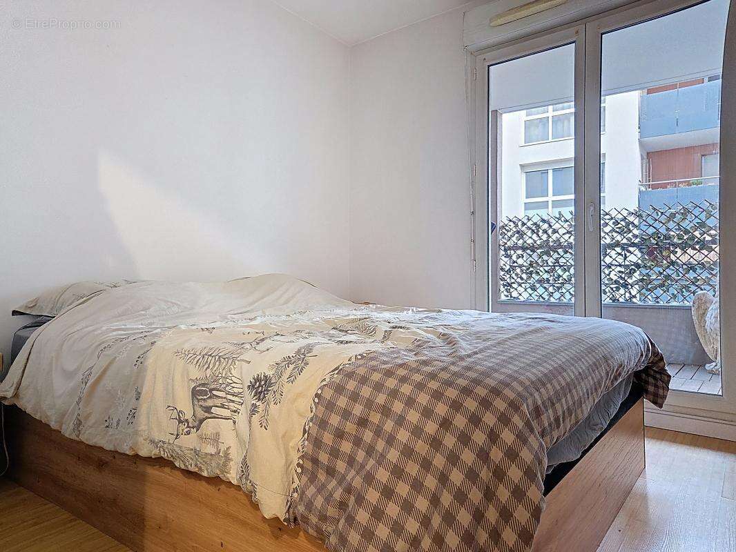 Appartement à MEYZIEU