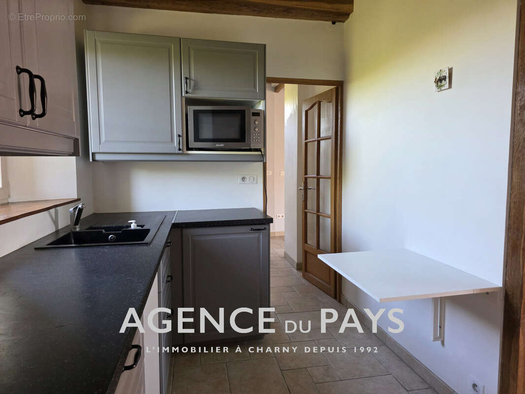 Maison à CHARNY