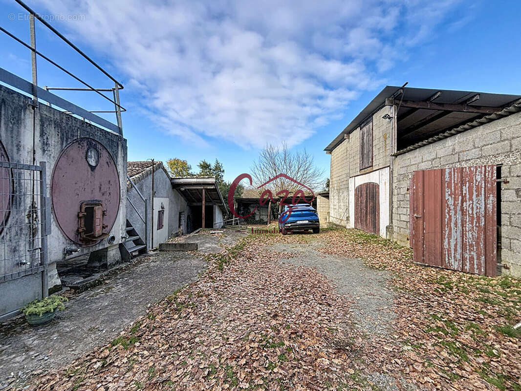 Maison à CAMBLANES-ET-MEYNAC