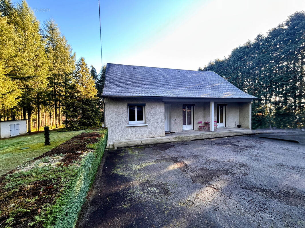 Maison à USSEL