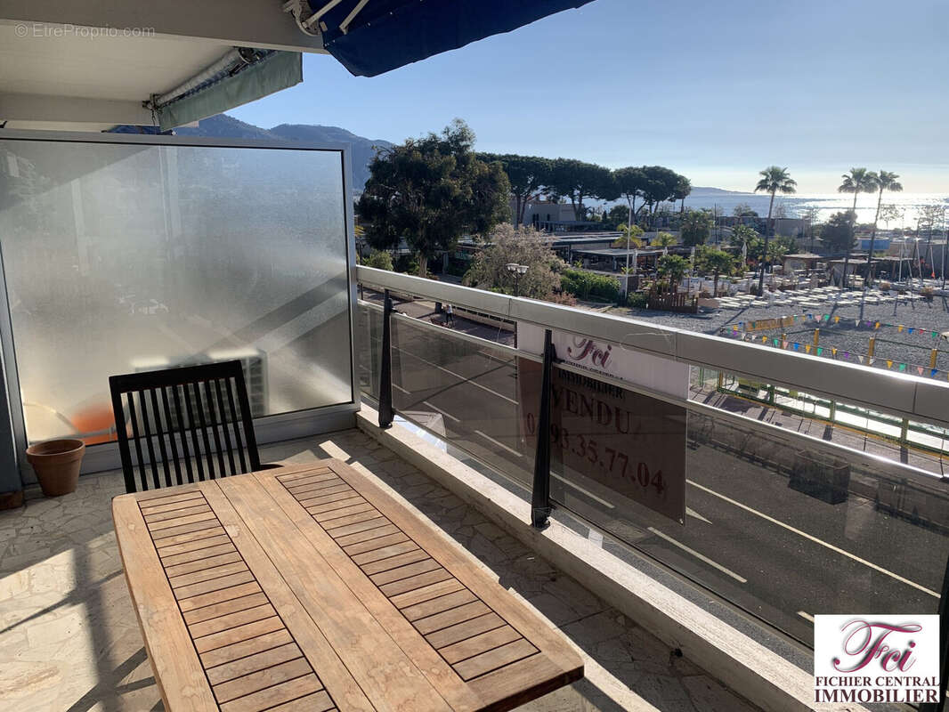 Appartement à ROQUEBRUNE-CAP-MARTIN