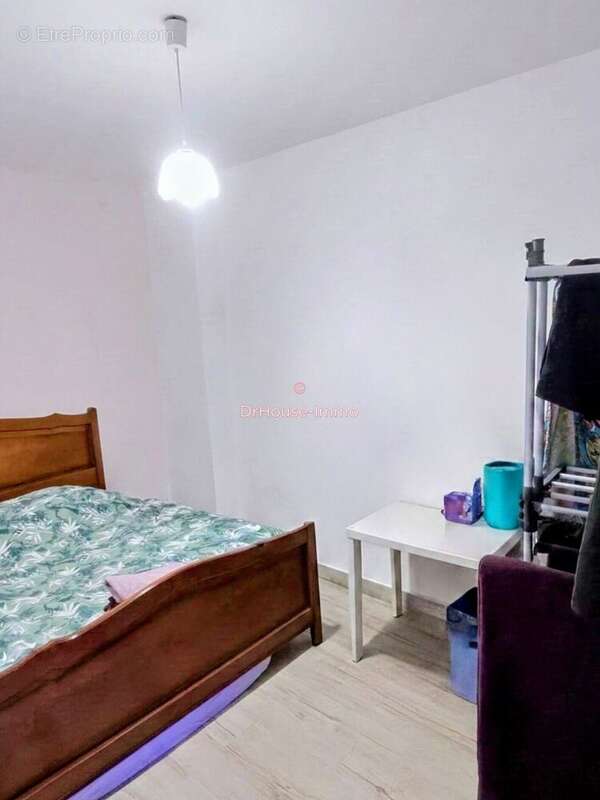 Appartement 85 m² à Vals-Pres-Le-Puy  - photo 5