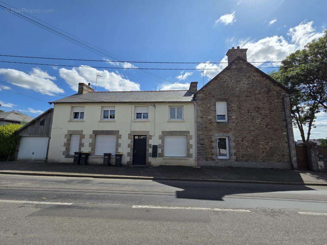 A Vendre - Ensemble Immobilier en pierre - 4 Logements LOUDE - photo 2