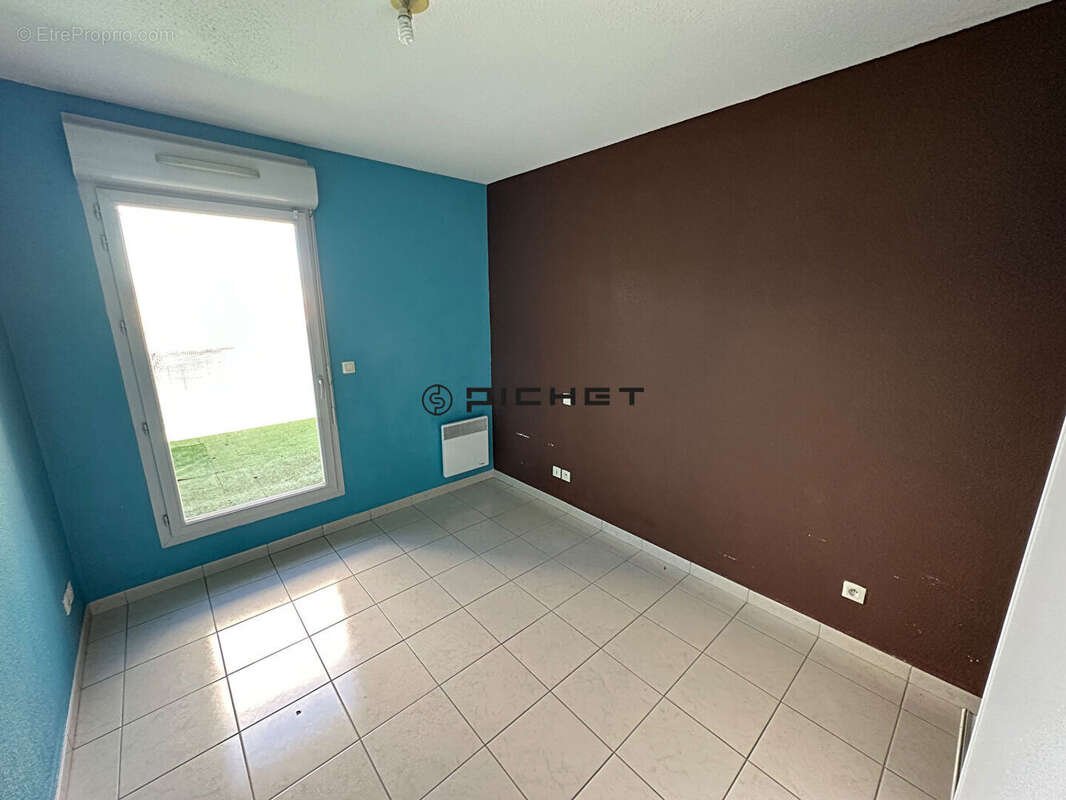 Appartement T3 - Superbe Terrasse - Parking réservé - photo 6