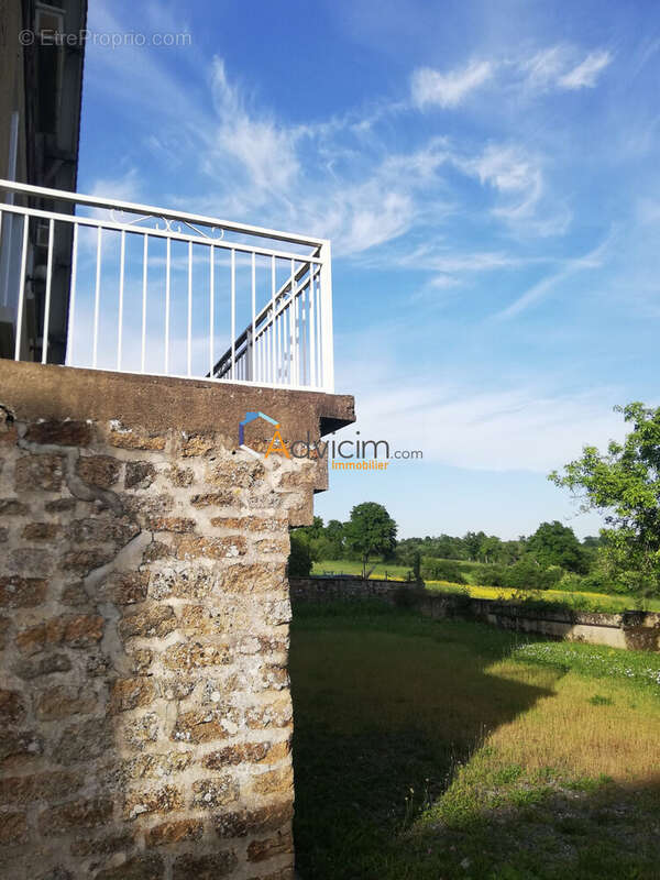 Maison à SAINT-BENOIT-DU-SAULT