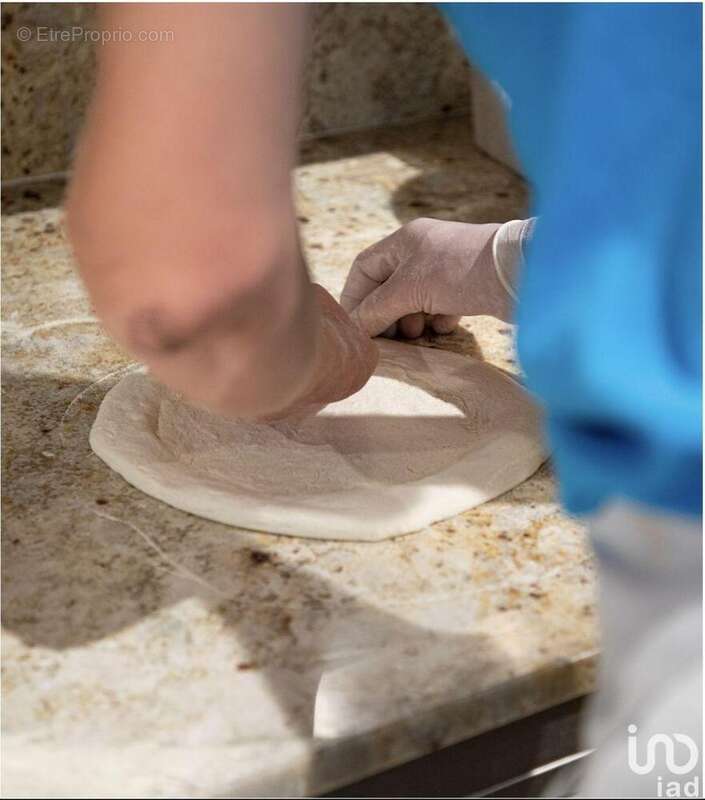 Photo 3 - Commerce à MARSEILLE-1E