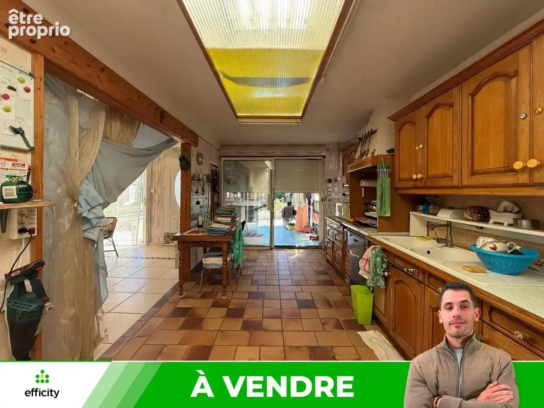 Maison 4 pièces 103 m² à vendre à Lussac-Les-Chateaux (86320) - photo 7