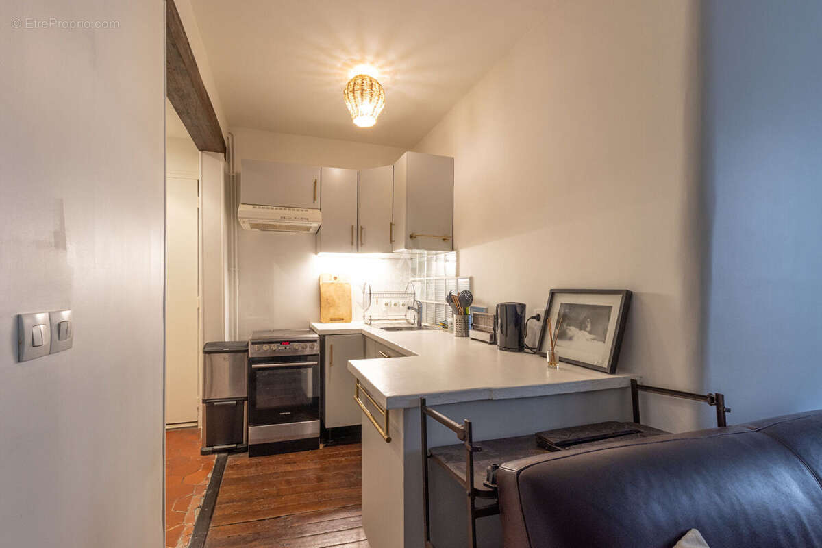 Appartement à PARIS-18E