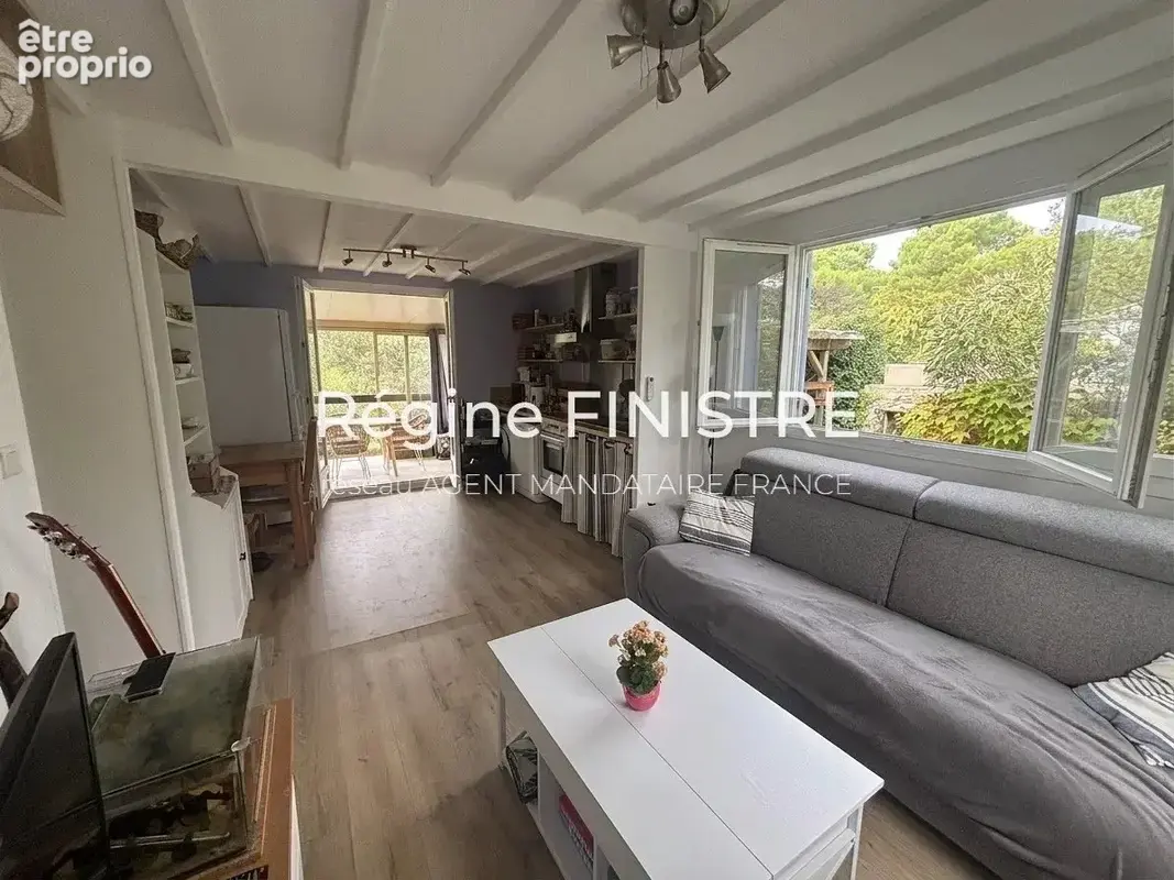 Roquebrune-sur-argens chalet t4 de 82 m² avec véranda, terrasse et cave - photo 9