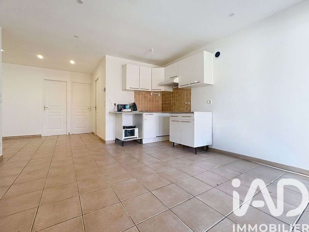 Photo 2 - Appartement à EVIRES