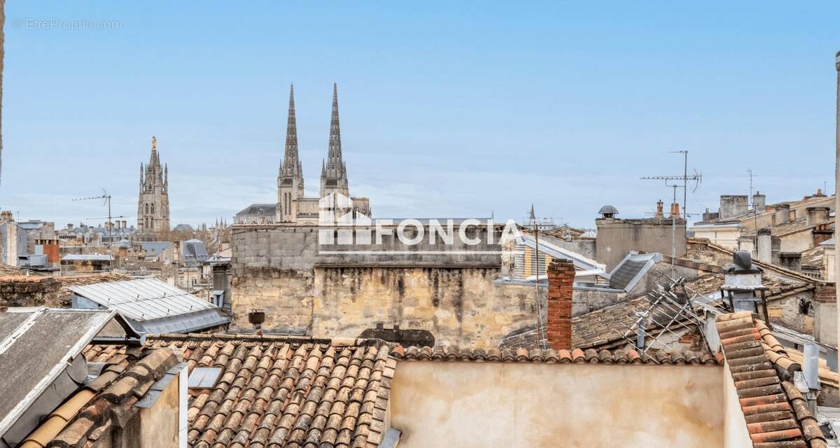 Appartement à BORDEAUX
