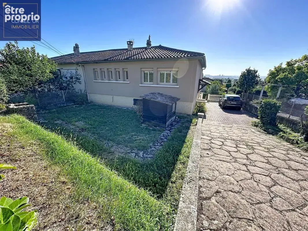 Maison, 7 pièces, 3ch, Pierre Bénite, jardin, vue dégagée, garage - photo 18