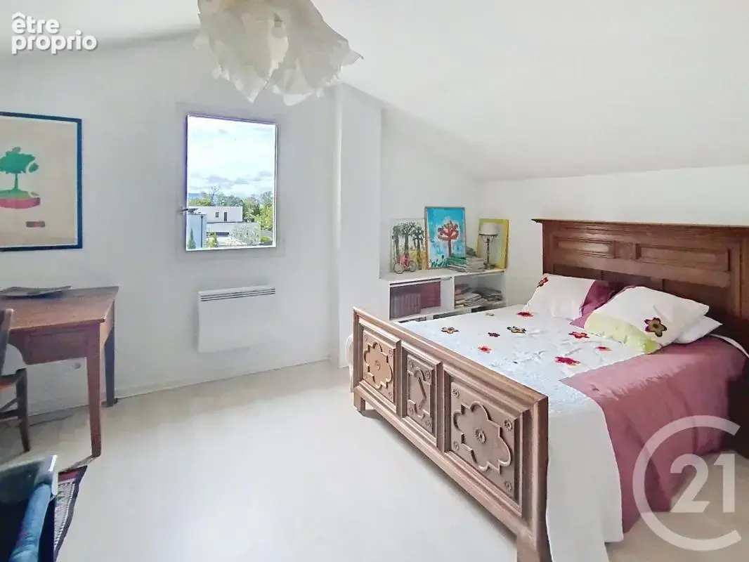 Maison 204 m² à Vienne  - photo 12