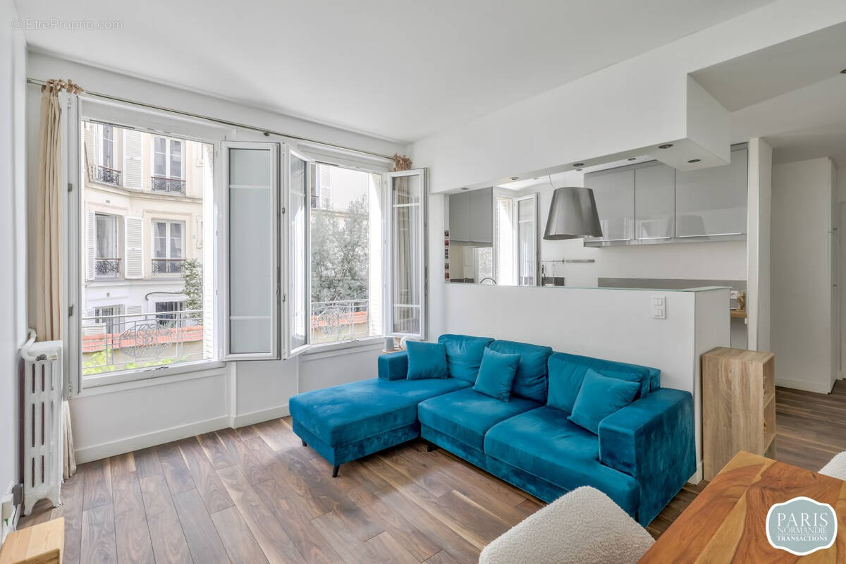 Appartement à LEVALLOIS-PERRET