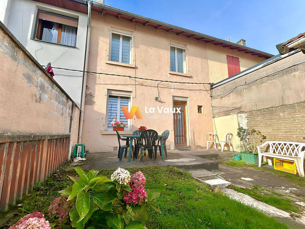 Maison à NEUVES-MAISONS